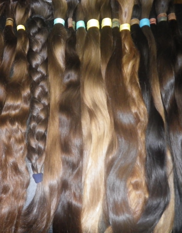 Срезы натуральных славянских волос 50-75 см высшего качества